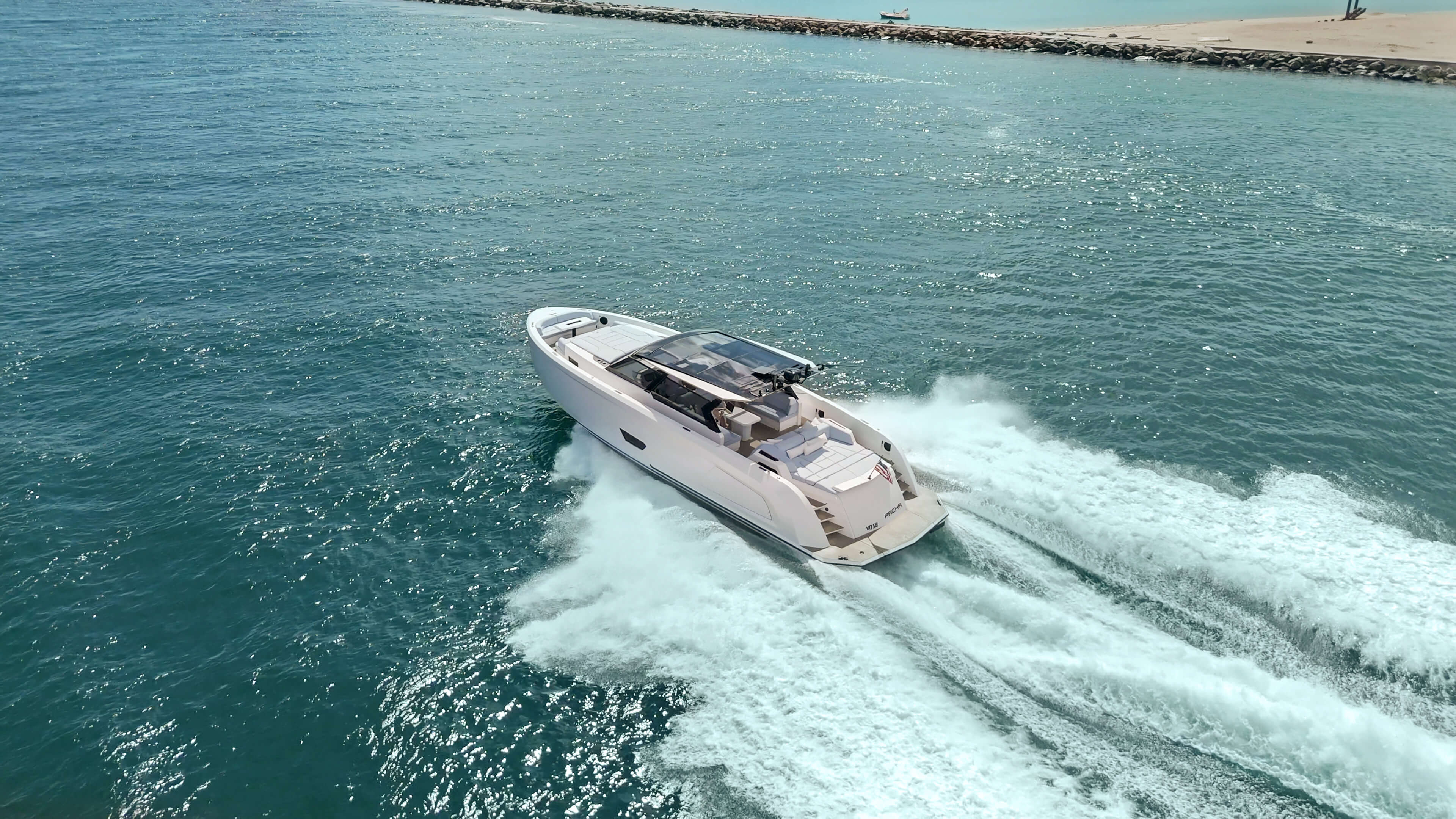 Yacht Photo 22